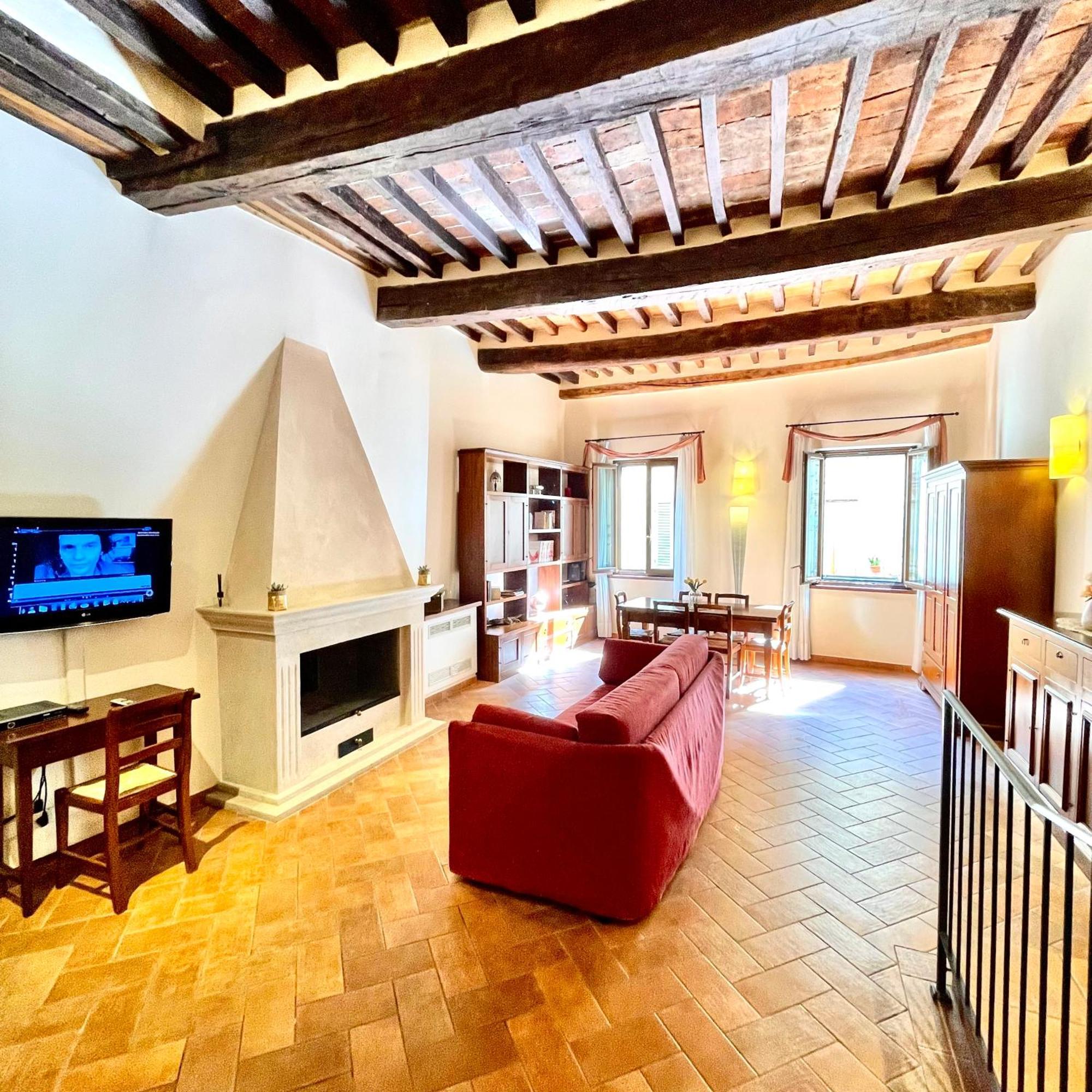 Dimora Del Corso Di Montepulciano Apartment Exterior photo